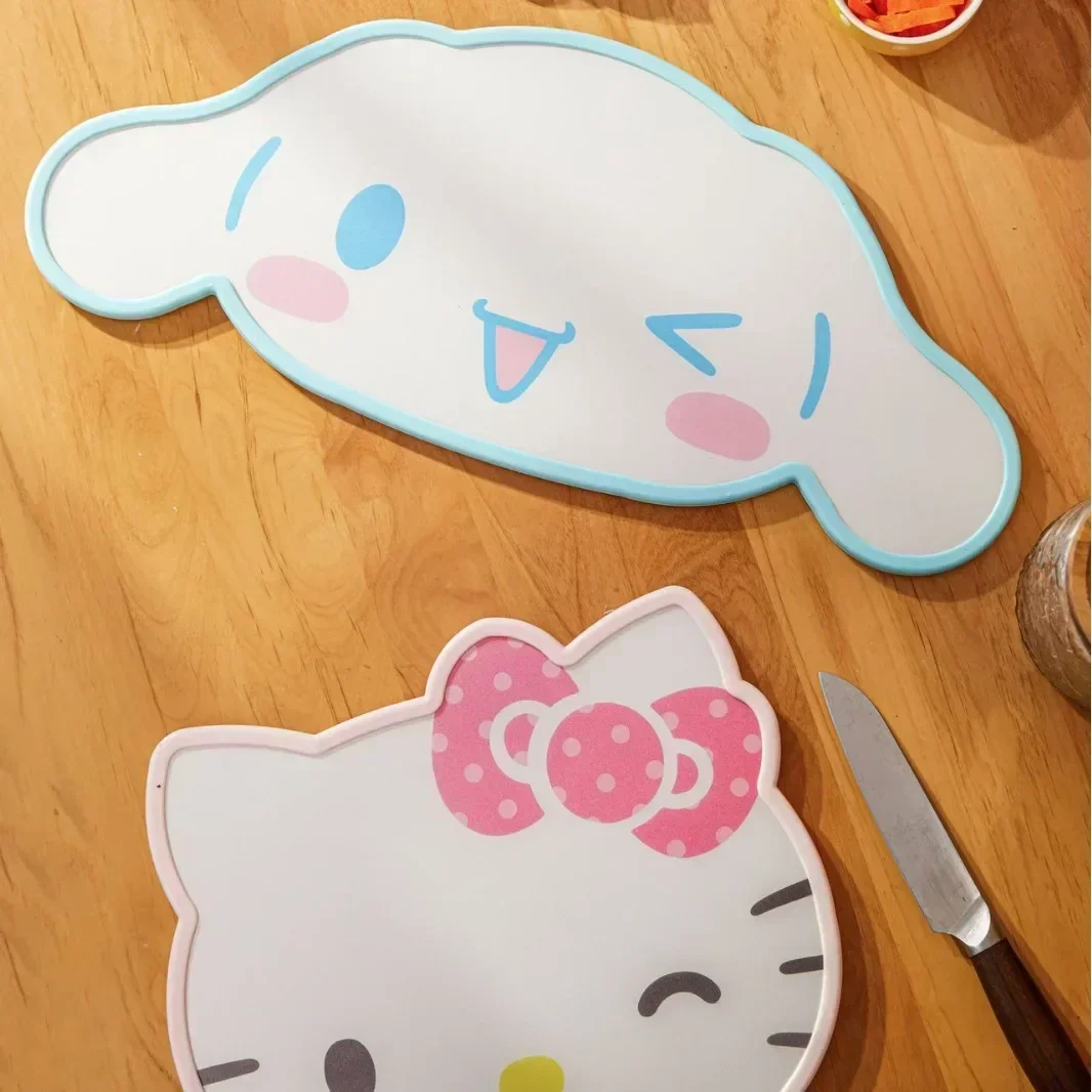 Sanrio My Melody Cartoon Shape - огляд і ціна Baby Food Fruits